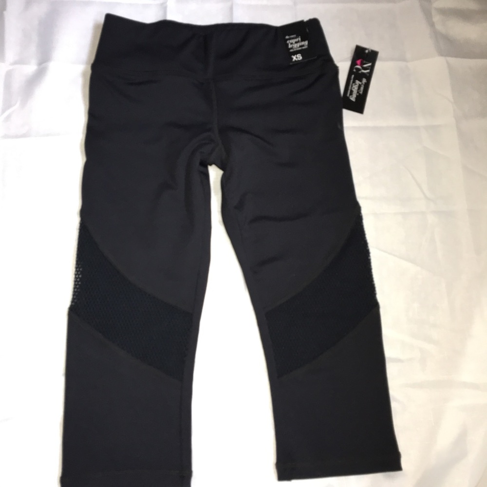 NWT LEGGINGS WITH MESH INSET XS